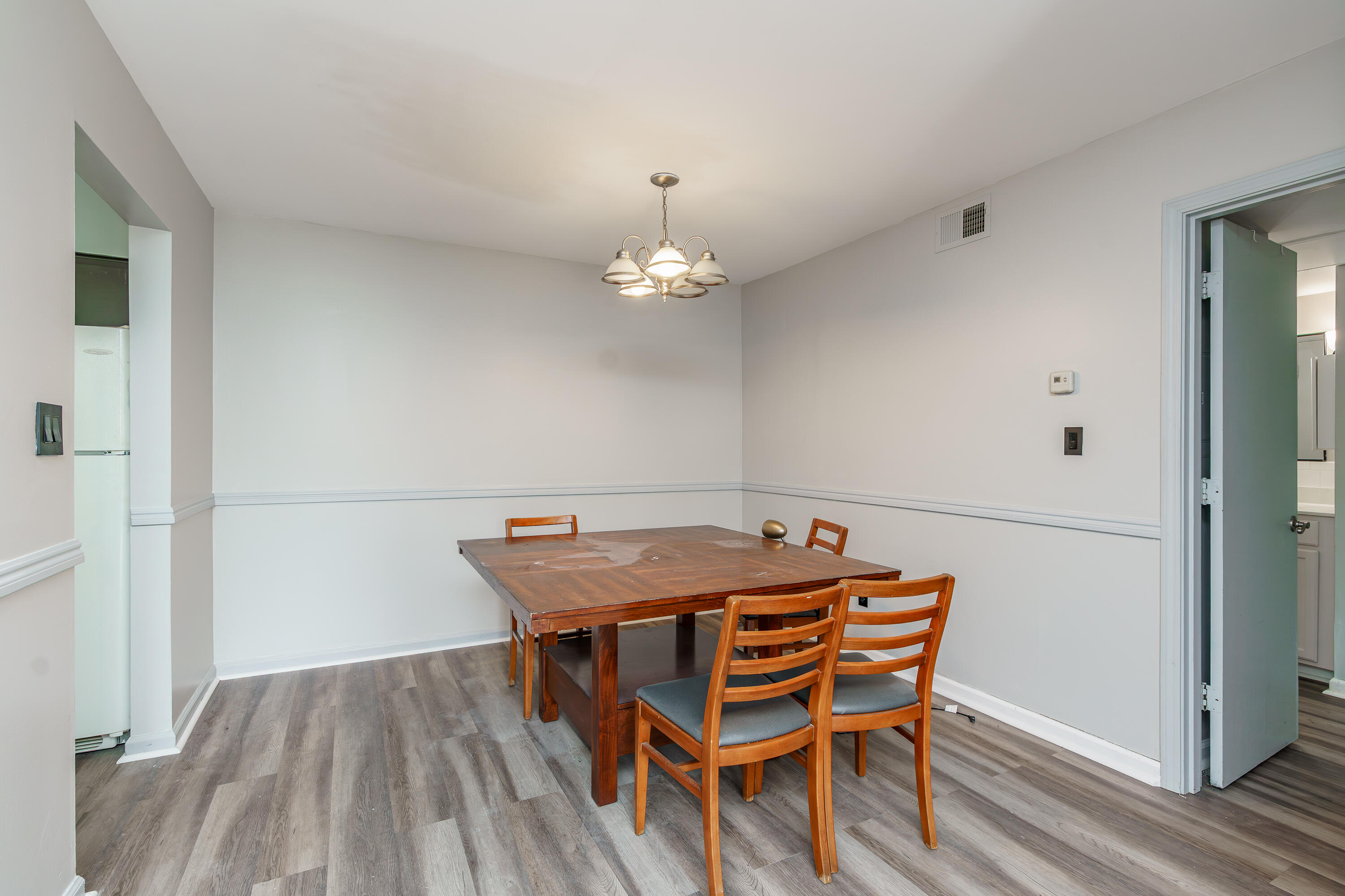 1092 Armstrong Mill Road, Unit A Lexington, KY 40517 - Photo 7 of 16 1 (7 of 16)