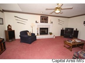 3920 Rocky Falls Road Springfield, IL 62711 - Photo 4 of 12