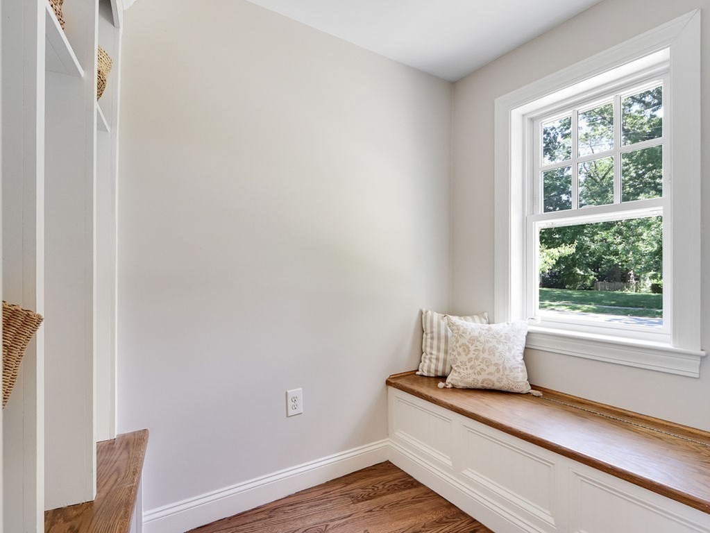 13 Barnesdale Road Natick, MA 01760 - Photo 15 of 41 Gallery Image 15