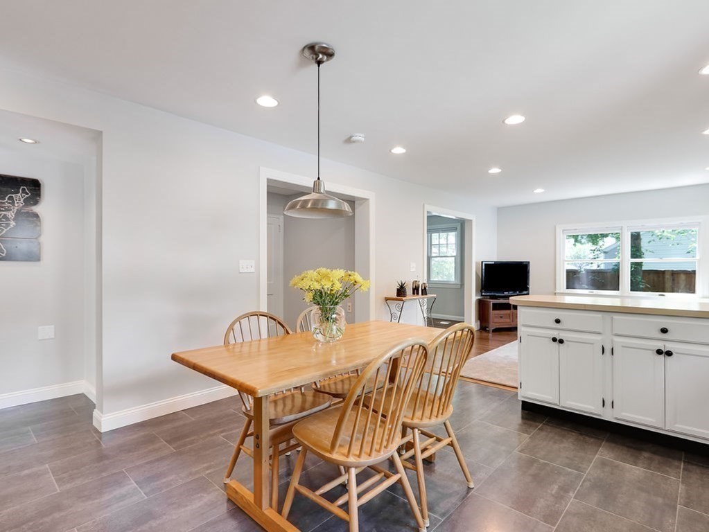 13 Barnesdale Road Natick, MA 01760 - Photo 6 of 41 Gallery Image 6