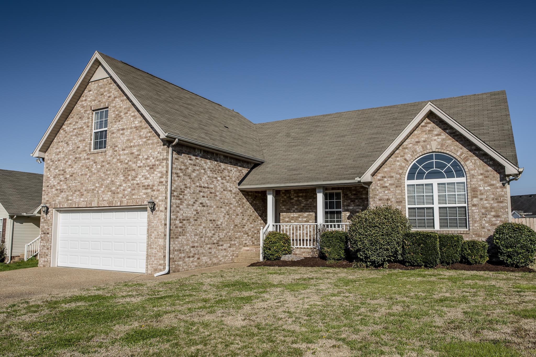 3983 Kristen Street Spring Hill, TN 37174 - Photo 2 of 18 Gallery Image 2