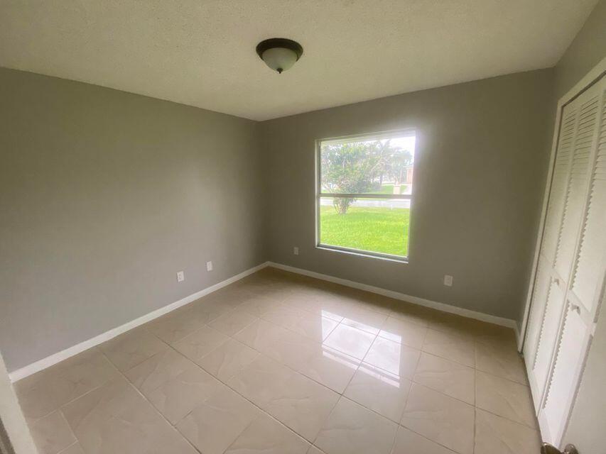 1450 Southwest Gilroy Road Port St. Lucie, FL 34953 - Photo 13 of 17 20210918045737254651000000-o