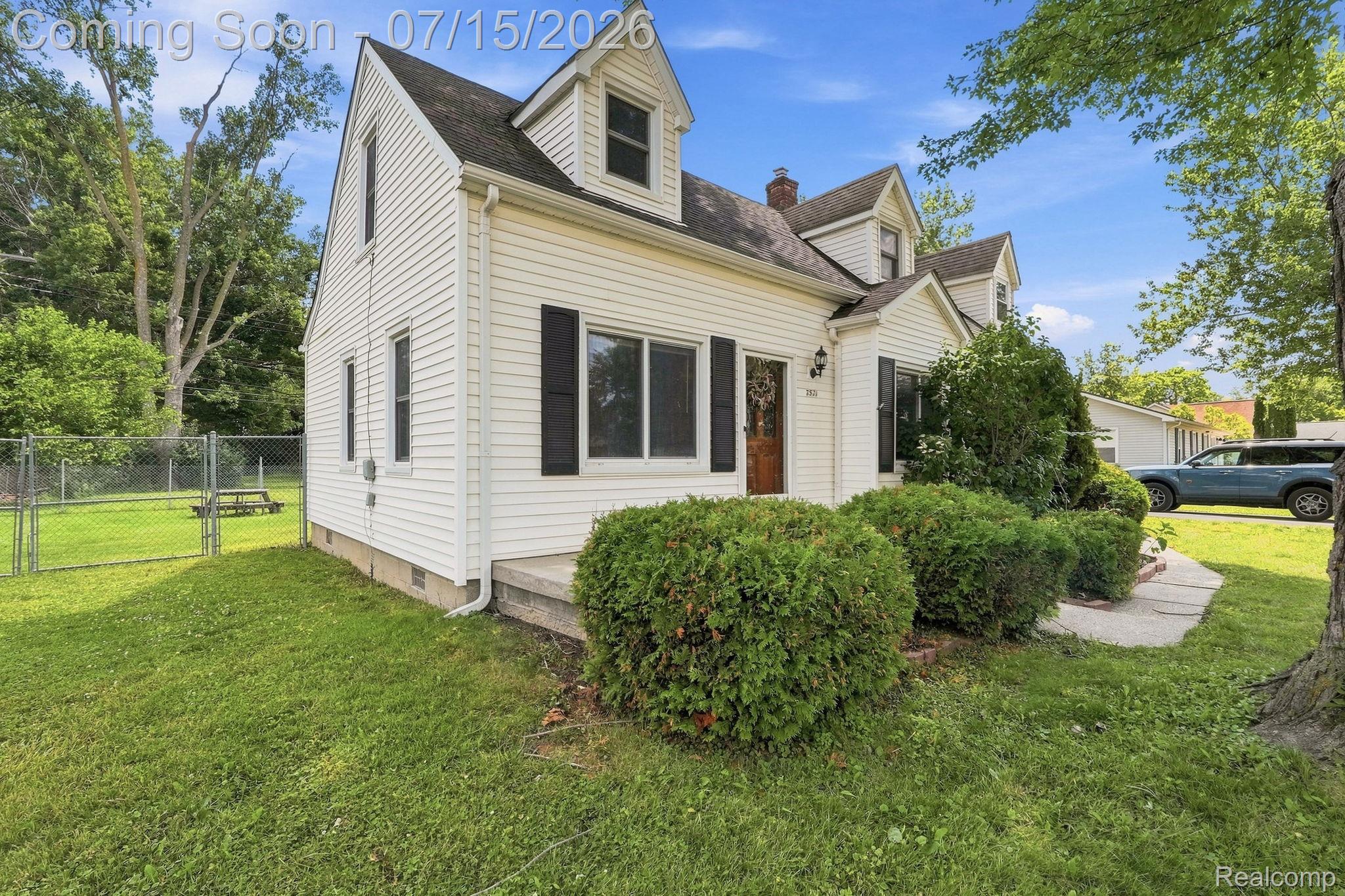 7571 Marlowe Road Belleville, MI 48111 - Photo 3 of 25 3-web-or-mls-vanburen_003.jpg