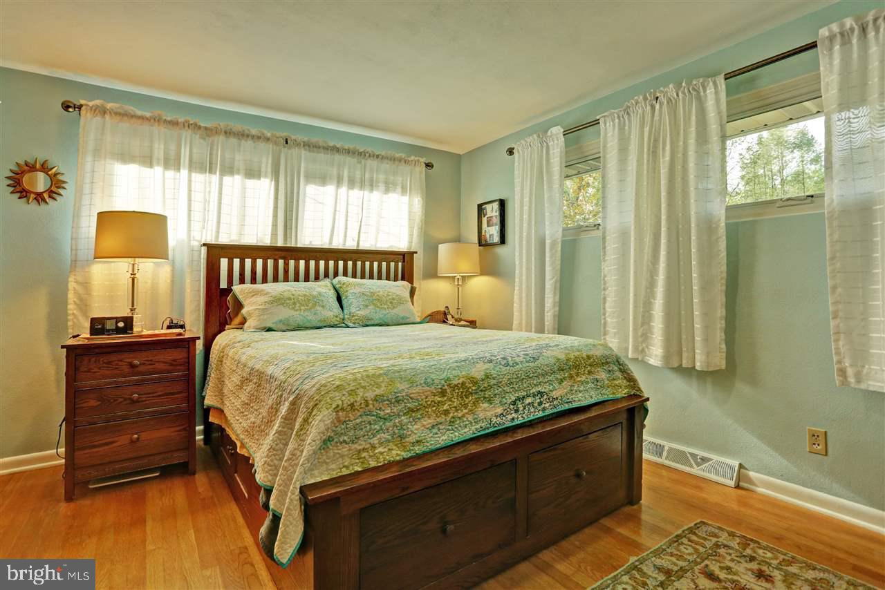 570 Devon Road Camp Hill, PA 17011 - Photo 13 of 25 Gallery Image 13