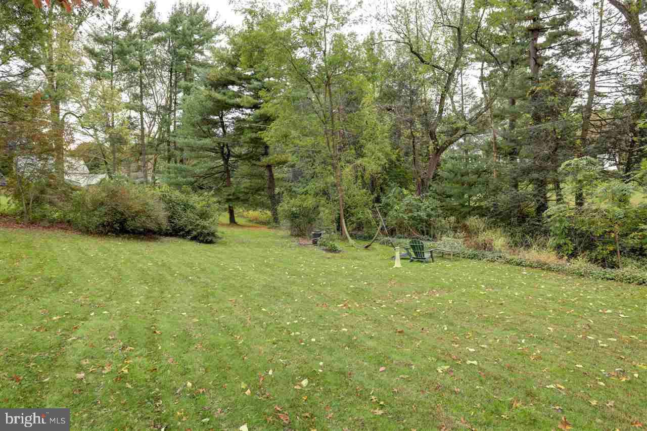 570 Devon Road Camp Hill, PA 17011 - Photo 23 of 25 Gallery Image 23
