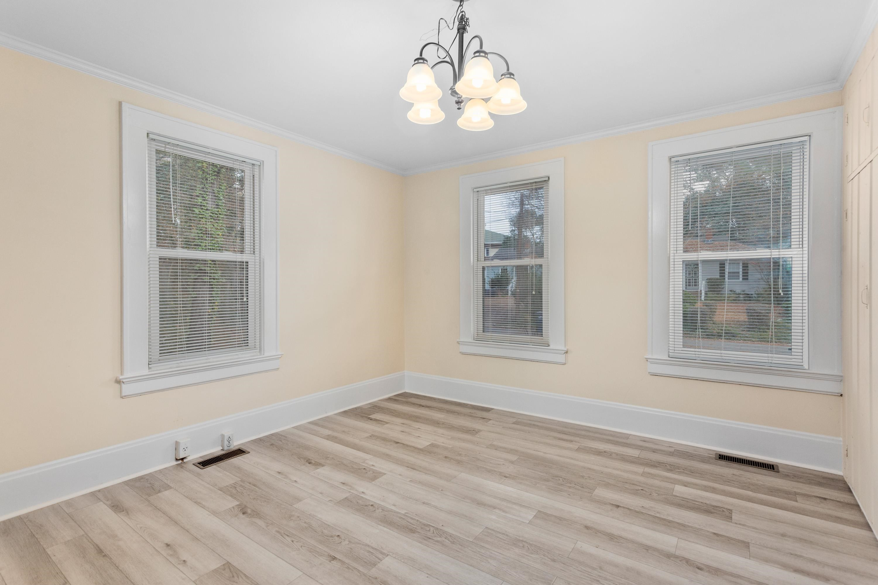 111 Turner Street Raleigh, NC 27607 - Photo 8 of 26 Photo 8