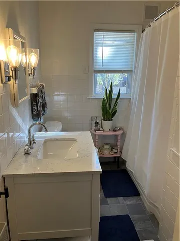 $310,000 | 13407 Bennington Avenue, Grandview, MO 64030