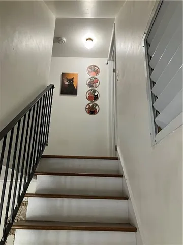 $310,000 | 13407 Bennington Avenue, Grandview, MO 64030