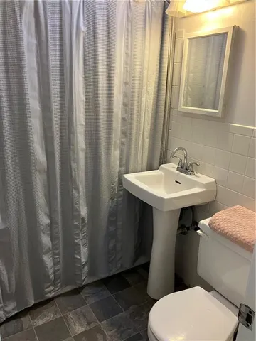 $310,000 | 13407 Bennington Avenue, Grandview, MO 64030