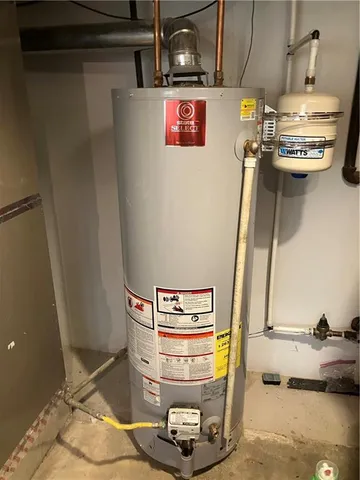 $310,000 | 13407 Bennington Avenue, Grandview, MO 64030