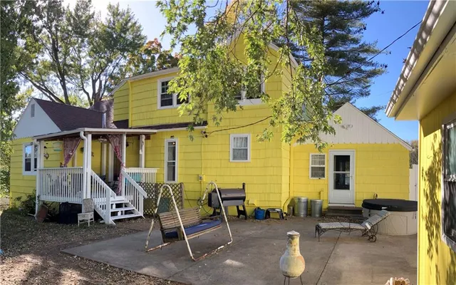 $310,000 | 13407 Bennington Avenue, Grandview, MO 64030