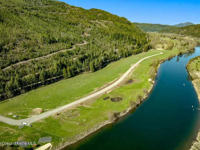 $200,000 | 19 Horn Hooked Ln Street, St. Maries, ID 83861