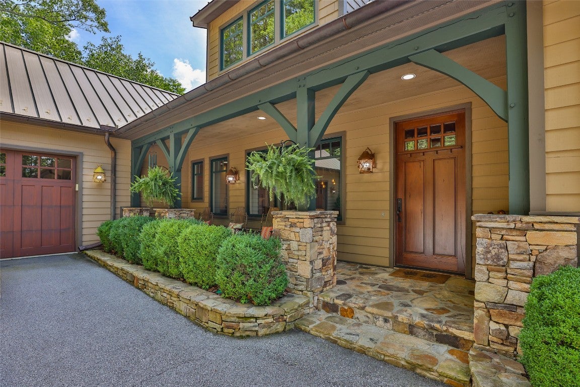 340 East Ridge Road Cashiers, NC 28717 - Photo 3 of 70 Front porch