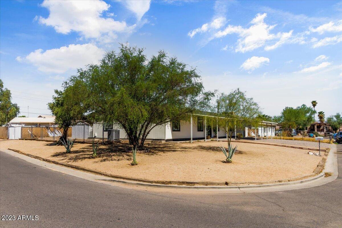 2902 East Escuda Road Phoenix, AZ 85050 - Photo 29 of 31 04-IMG_8036