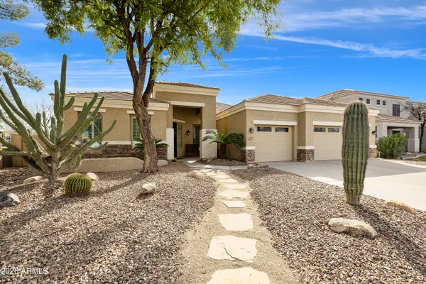 $725,000 | 2997 East Parkview Drive, Gilbert, AZ 85295
