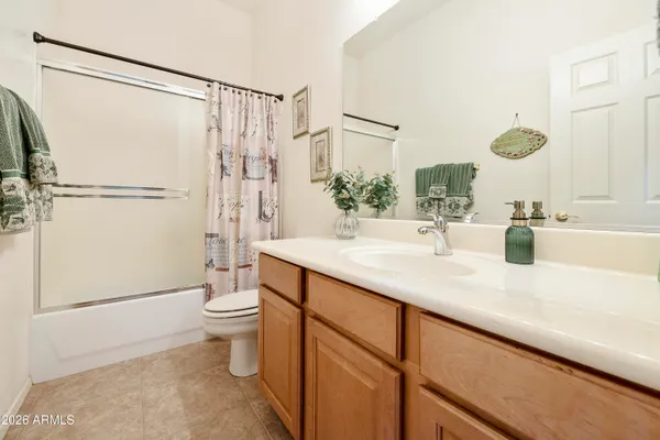 $725,000 | 2997 East Parkview Drive, Gilbert, AZ 85295