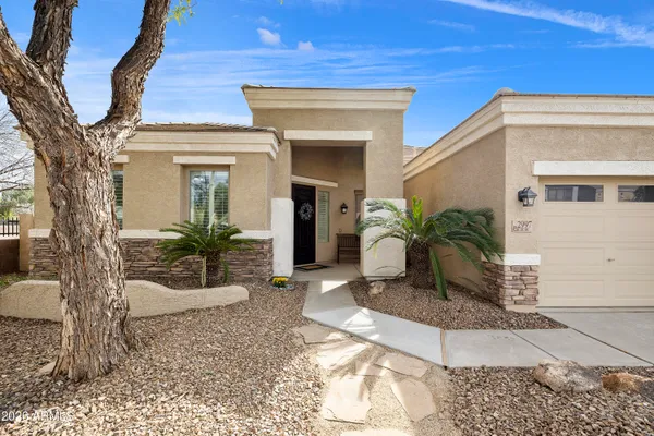 $725,000 | 2997 East Parkview Drive, Gilbert, AZ 85295