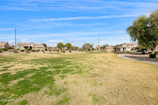 $725,000 | 2997 East Parkview Drive, Gilbert, AZ 85295