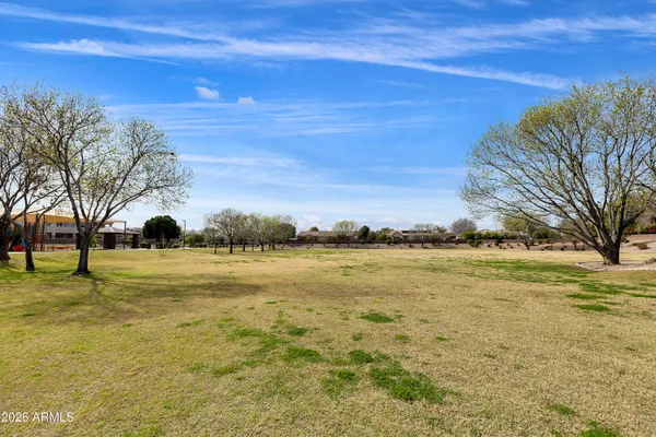 $725,000 | 2997 East Parkview Drive, Gilbert, AZ 85295