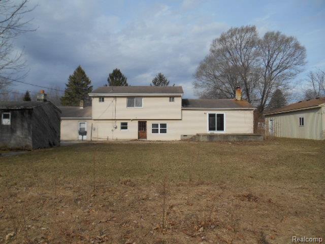 3280 Rabidue Road North Street, MI 48049 - Photo 5 of 21 264-033755 - back2.jpg