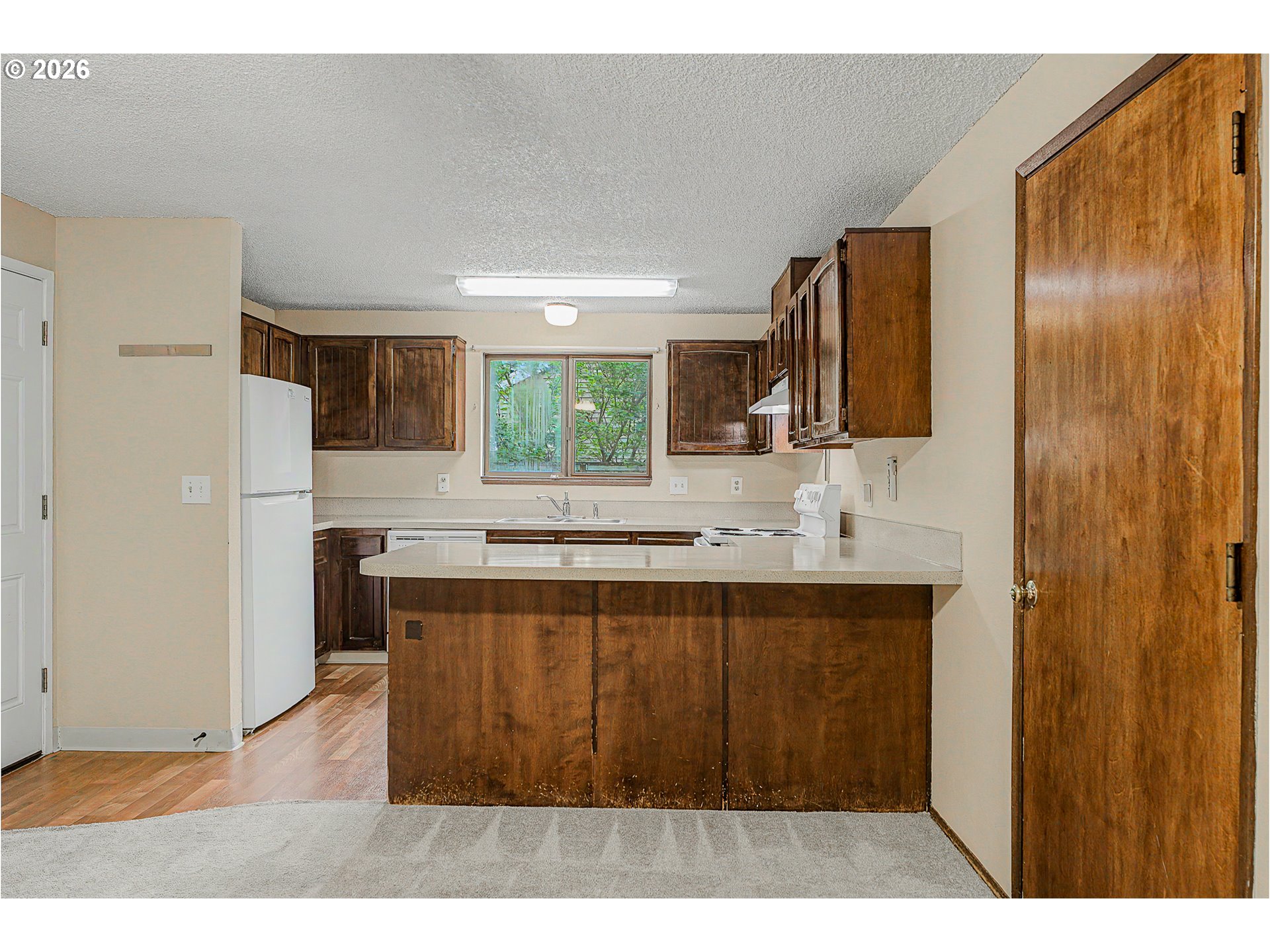 7750 Southwest Raintree Drive Beaverton, OR 97008 - Photo 8 of 38