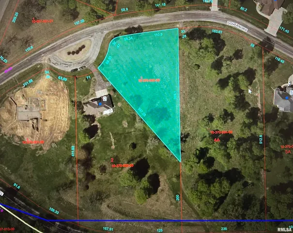 $29,900 | 3 Governor's Drive, Elkhart, IL 62634