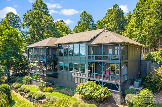 $1,575,000 | 159 Alta Circle, Hendersonville, NC 28739