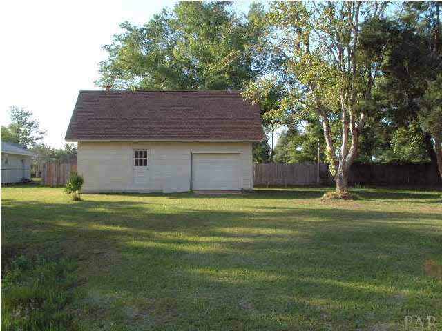 1185 Tate Road Cantonment, FL 32533 - Photo 4 of 11