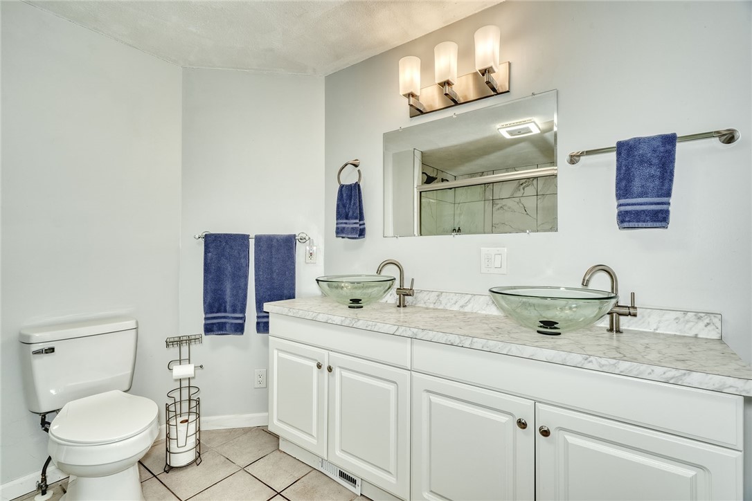 1766 Lehigh Station Road Henrietta, NY 14467 - Photo 18 of 50