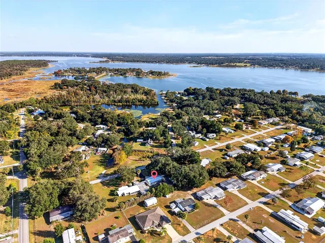 $300,000 | 15068 Southeast 105th Avenue, Summerfield, FL 34491