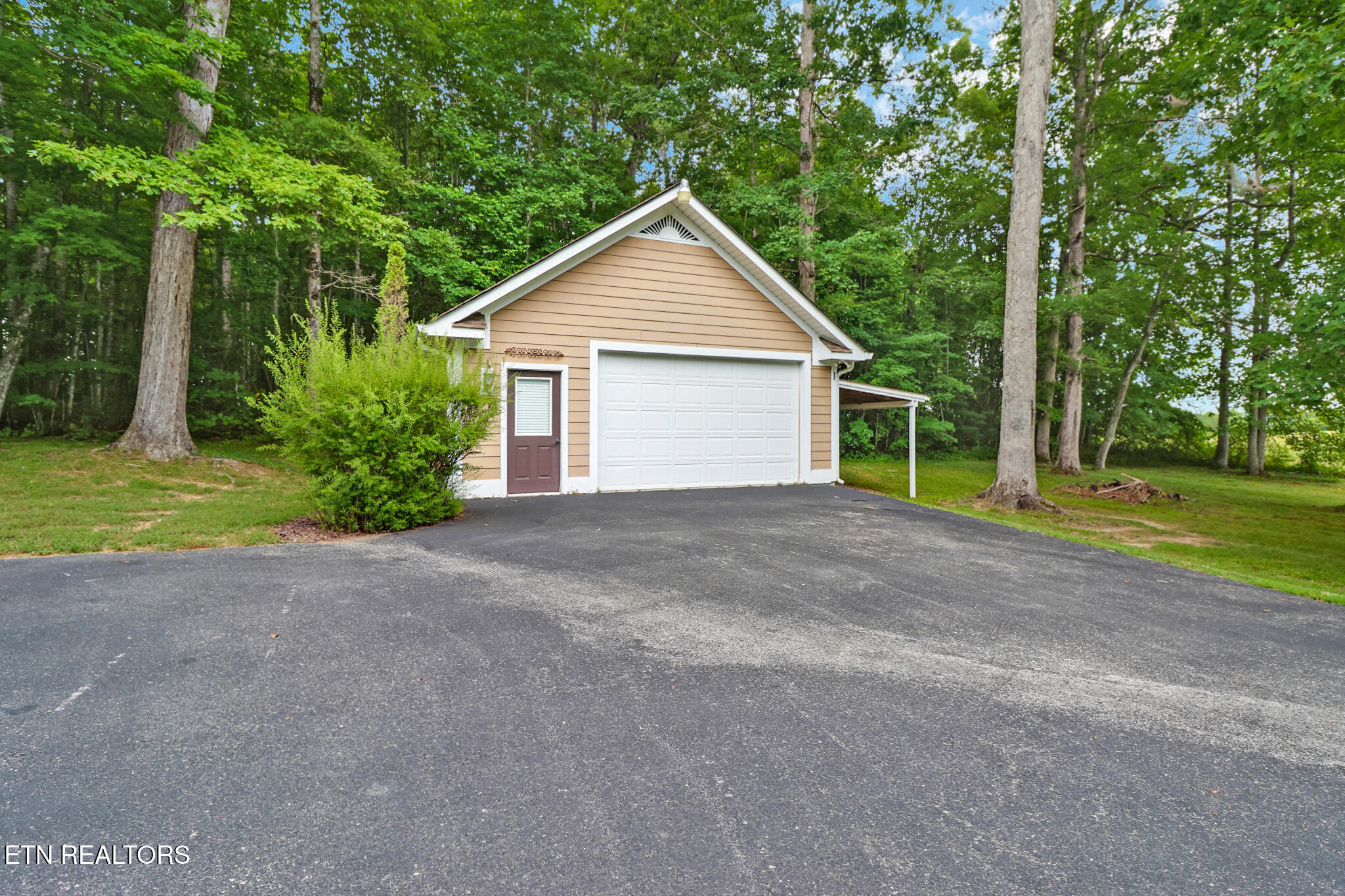 2471 Rugby Pike Jamestown, TN 38556 - Photo 41 of 43 if1a4601-if1a4605