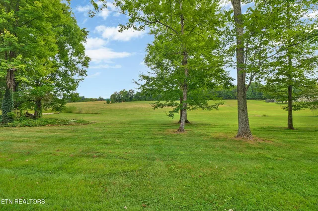 $475,000 | 2471 Rugby Pike, Jamestown, TN 38556