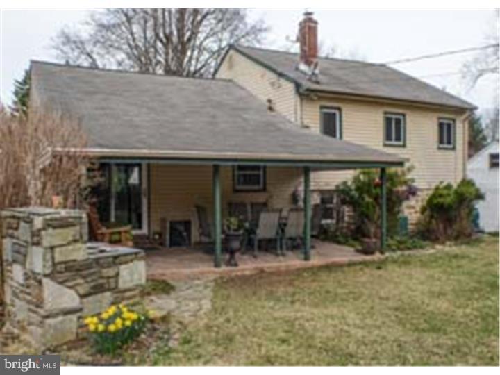 1041 Anna Road Huntingdon Valley, PA 19006 - Photo 22 of 23 Exterior Back