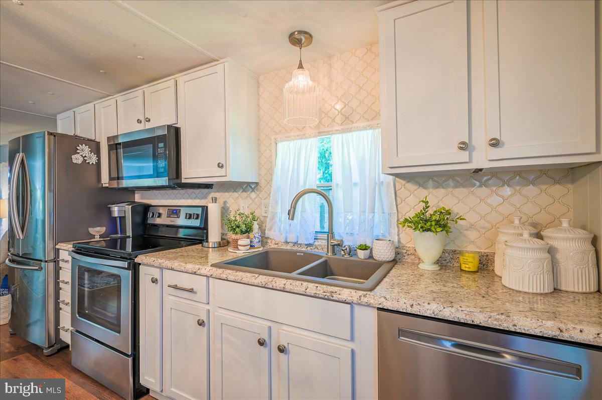 123 Weidler Lane Lititz, PA 17543 - Photo 8 of 28