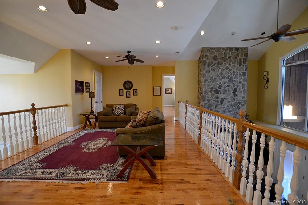 1442 Barron Point Road Rock Hill, SC 29732 - Photo 18 of 29 Gallery Image 18