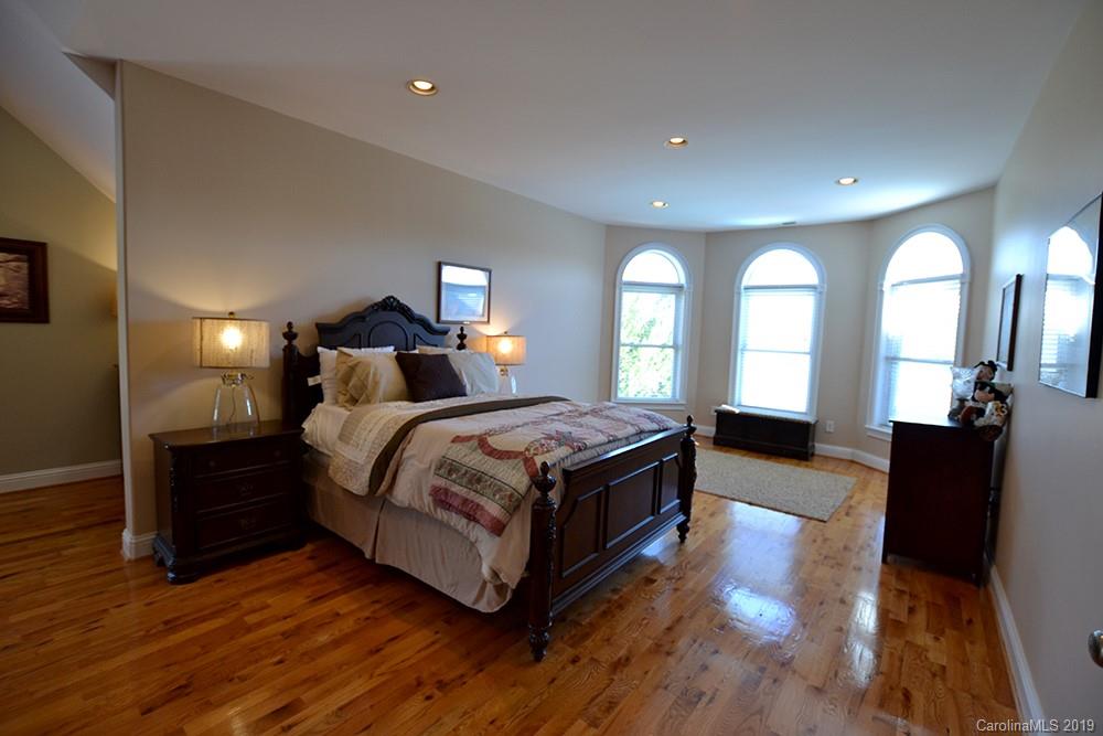 1442 Barron Point Road Rock Hill, SC 29732 - Photo 21 of 29 Gallery Image 21