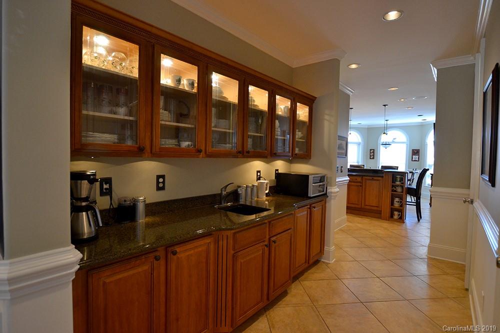1442 Barron Point Road Rock Hill, SC 29732 - Photo 10 of 29 Gallery Image 10