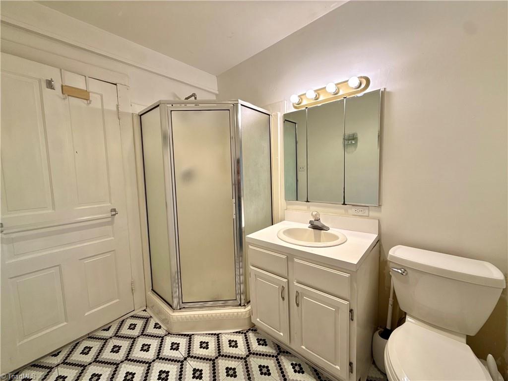 7147 Old 421 Road Liberty, NC 27298 - Photo 17 of 23