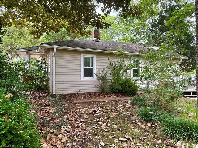 $150,000 | 7147 Old 421 Road, Liberty, NC 27298