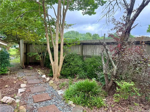 $150,000 | 7147 Old 421 Road, Liberty, NC 27298