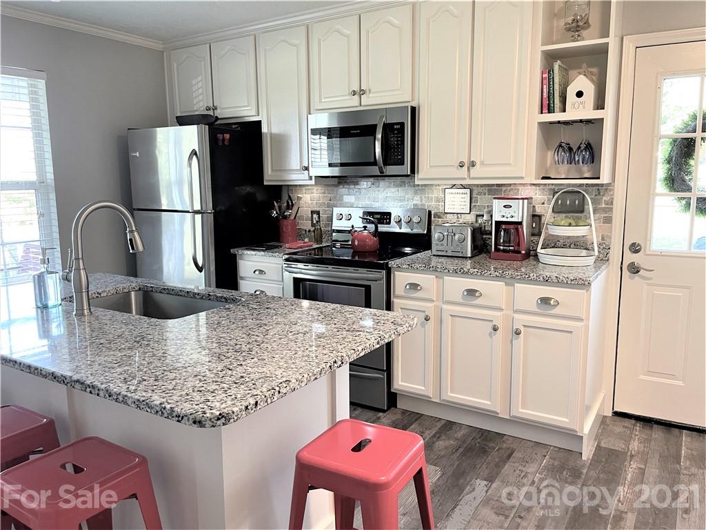 7123 Oak Ridge Church Road Connelly Springs, NC 28612 - Photo 15 of 28 Gallery Image 15