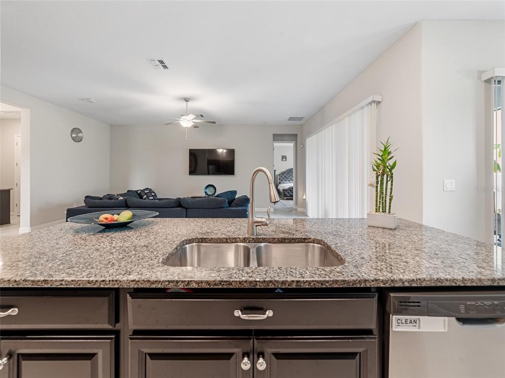11714 Sunburst Marble Road Riverview, FL 33579 - Photo 15 of 36 Gallery Image 15