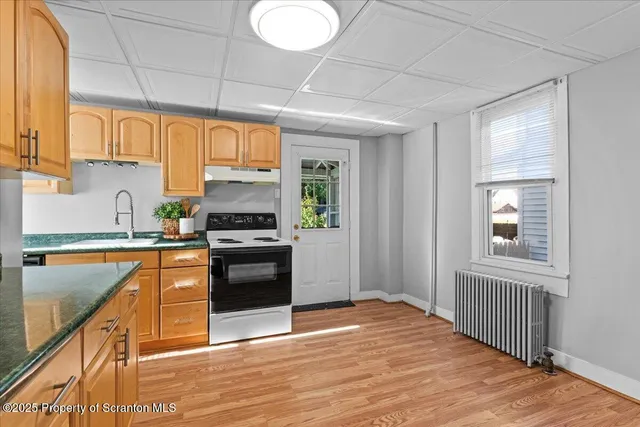 $159,900 | 15 Manhattan Street, Ashley, PA 18706