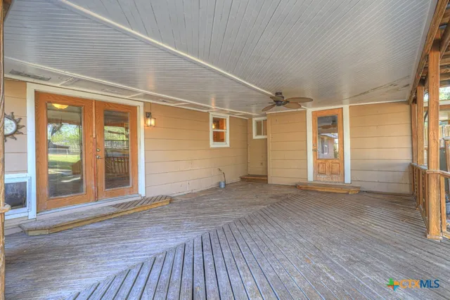 $684,999 | 311 Weiss Road, New Braunfels, TX 78130