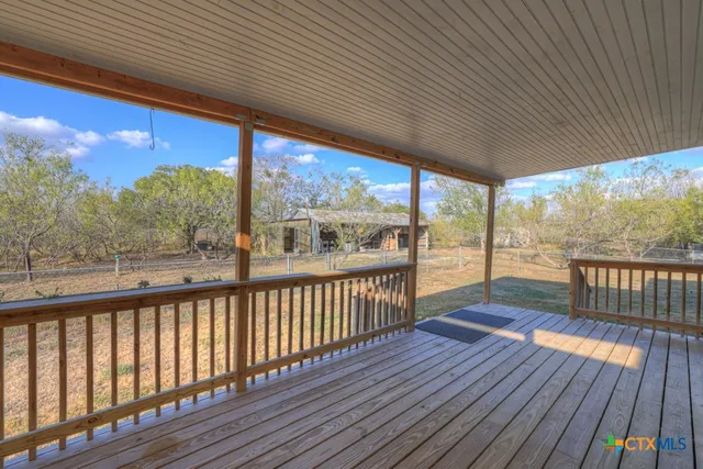 $684,999 | 311 Weiss Road, New Braunfels, TX 78130