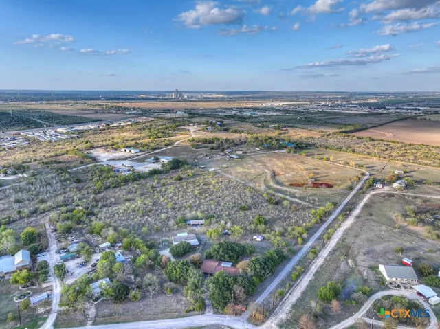 $684,999 | 311 Weiss Road, New Braunfels, TX 78130