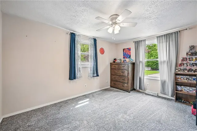 $250,000 | 1370 Coronado Drive, Hermitage, PA 16148