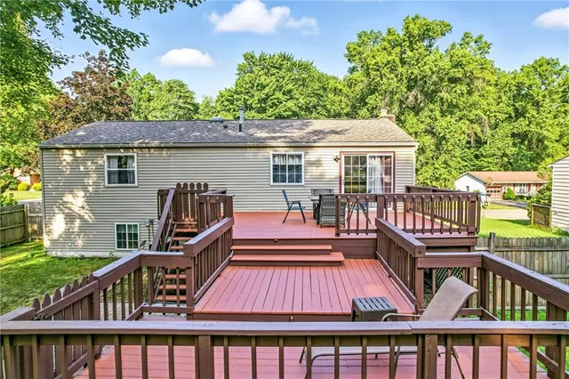 $250,000 | 1370 Coronado Drive, Hermitage, PA 16148