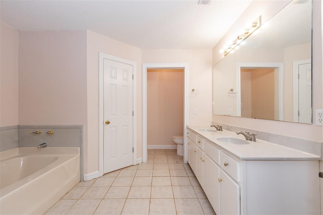 9890 Red Rock Road Milton, FL 32570 - Photo 17 of 36 Gallery Image 17