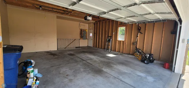 $239,900 | 3334 10th Street South, Moorhead, MN 56560